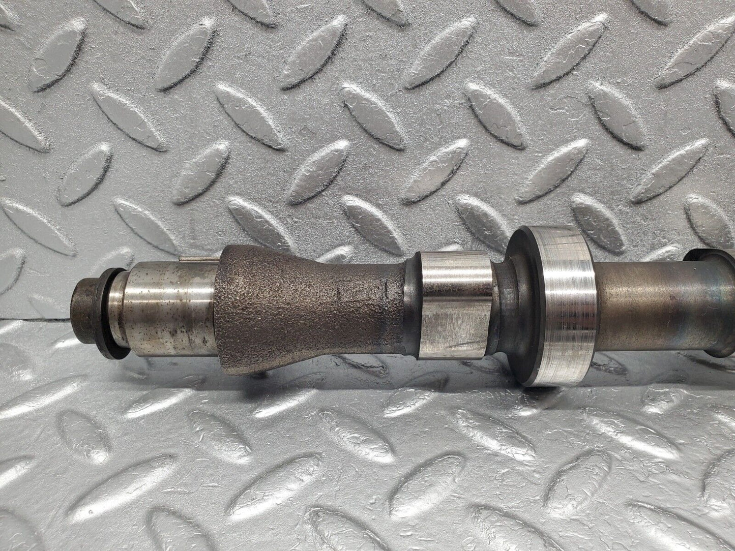 46614 Mercedes-Benz C123 280CE Coupe Camshaft Intake Side 1100517401