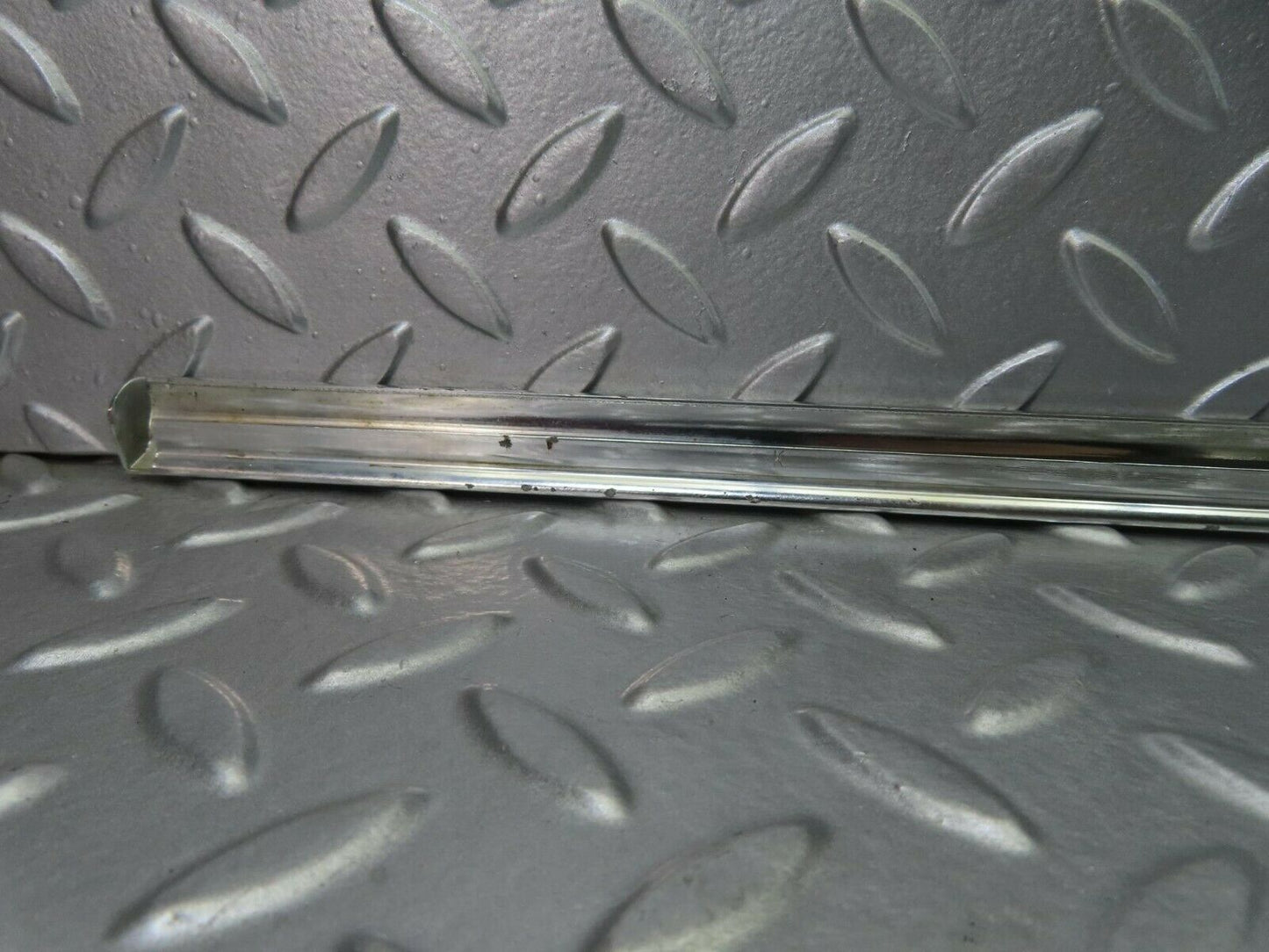 10817 Mercedes-Benz W123 230E Rear Left Door Chrome Moulding Trim