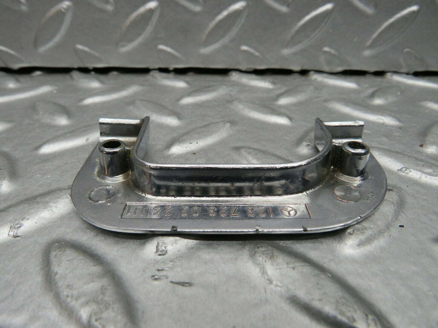 21969 Mercedes-Benz S123 280TE Wagon Right Chrome Door Latch Trim 1237230224