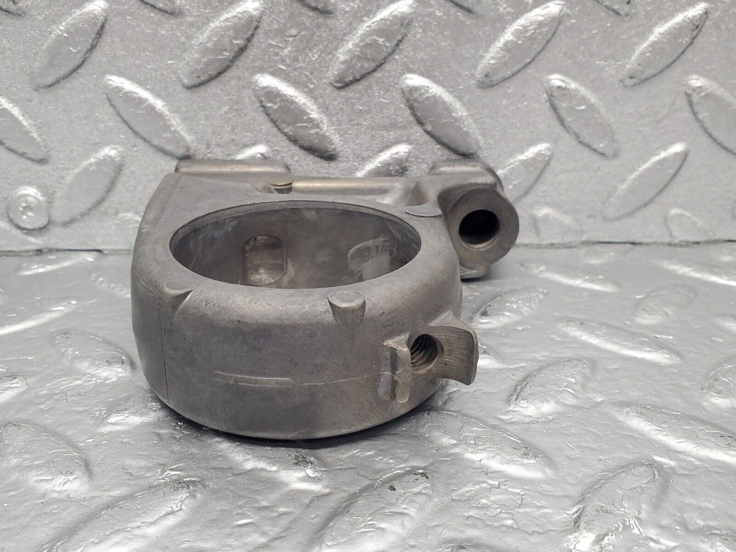 46271 Mercedes-Benz W126 420SE Camshaft Tower Bearing 1160514612
