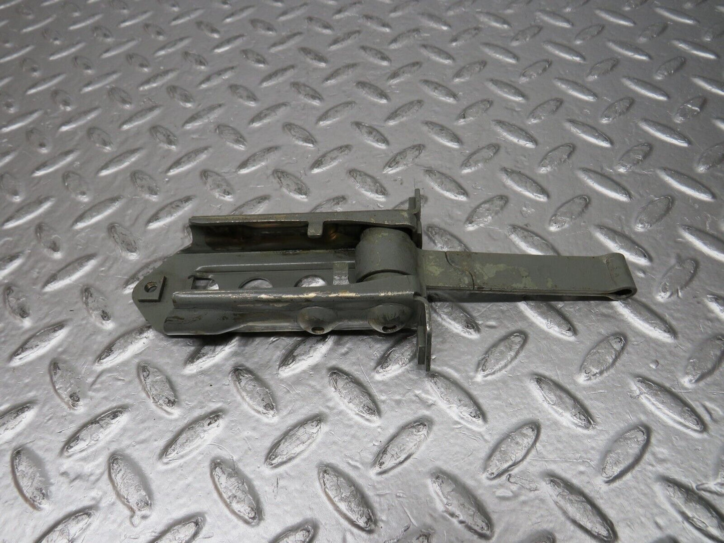 31799 Mercedes-Benz W201 190LE 1.8L Door Safety Check Strap