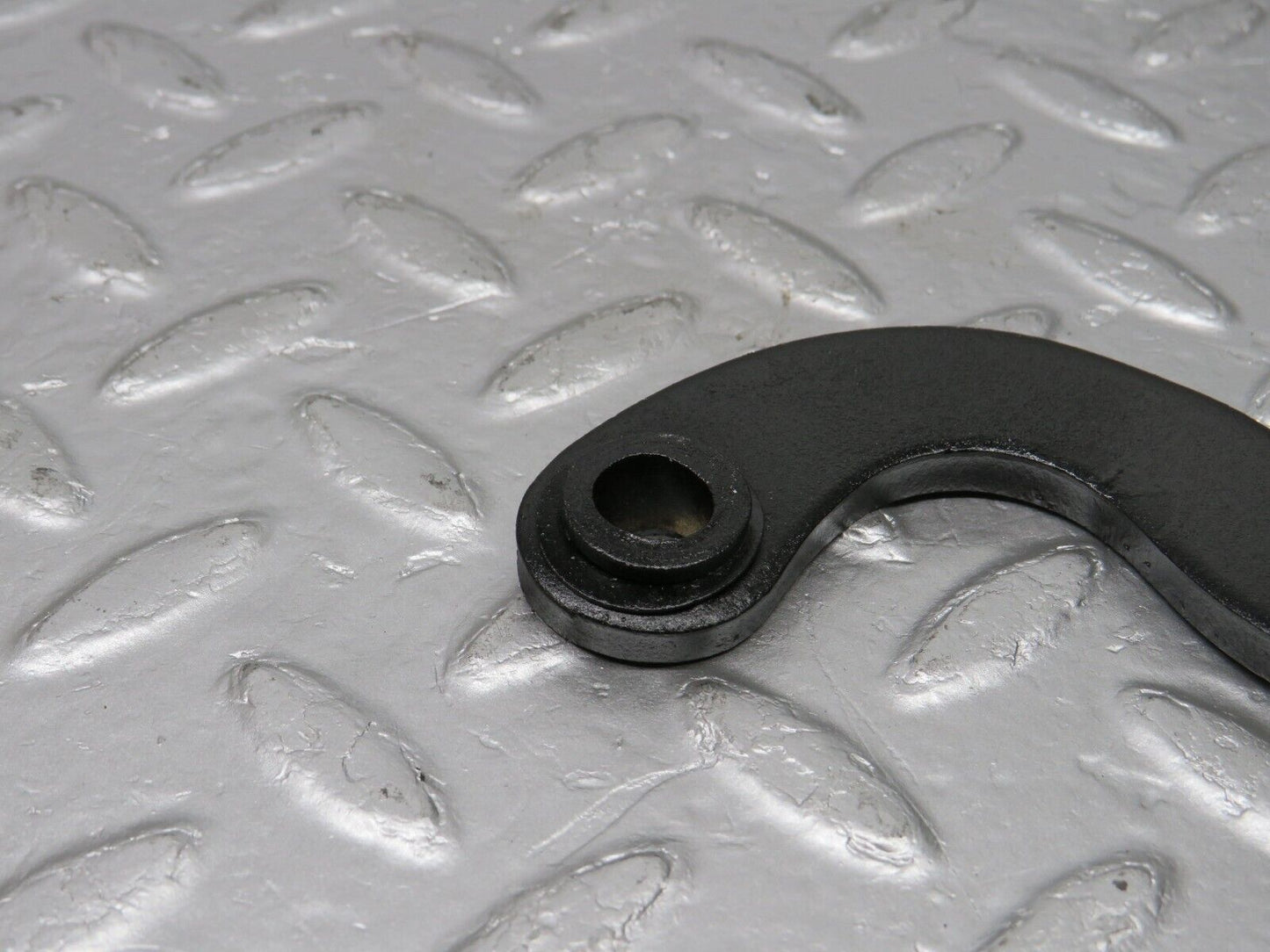 40409 Mercedes-Benz W110 230 Right Bonnet Hinge Support