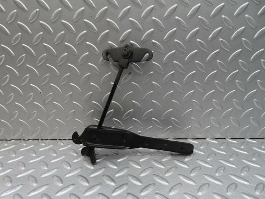 12919 Mercedes-Benz W111 220SE Handbrake Adjusting Handbrake Regulator