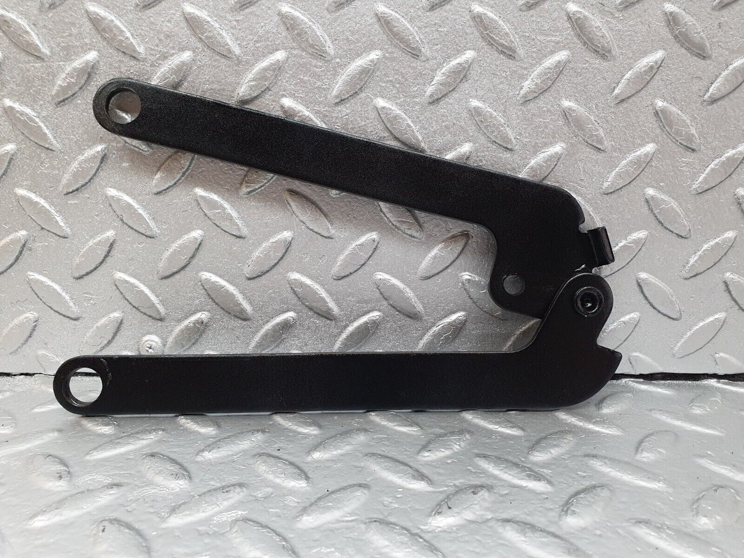 43241 Mercedes-Benz W108 280SE Bonnet Hinge Right Side
