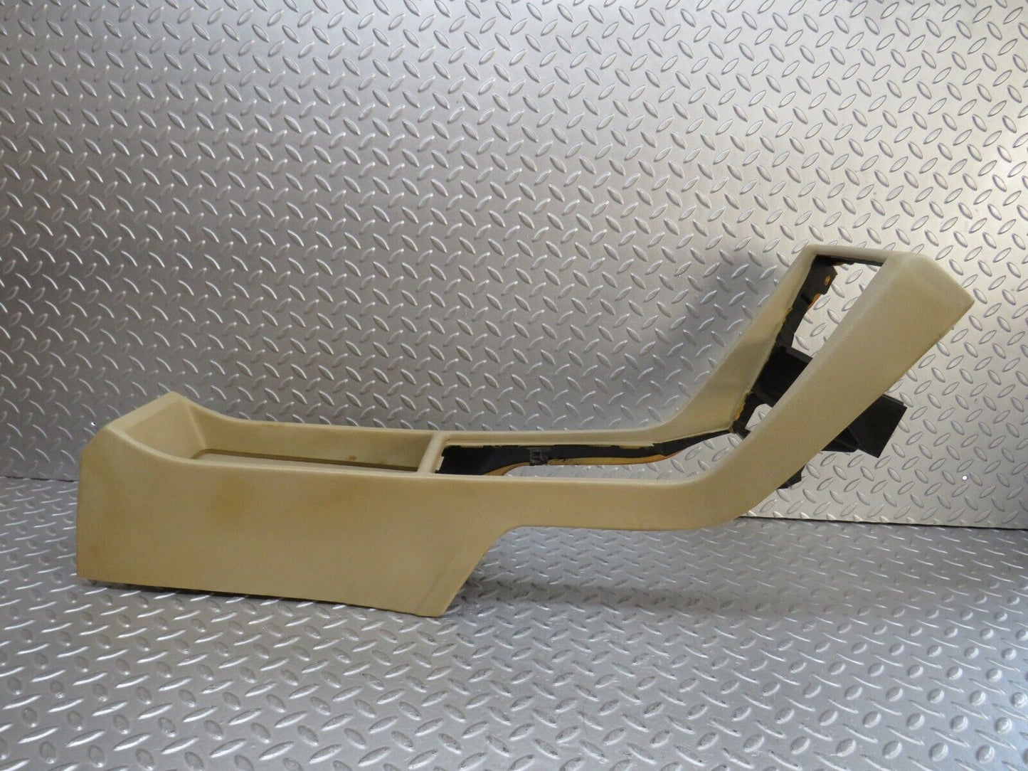 37159 Mercedes-Benz C126 420SEC Coupe Centre Console Beige 1266830325