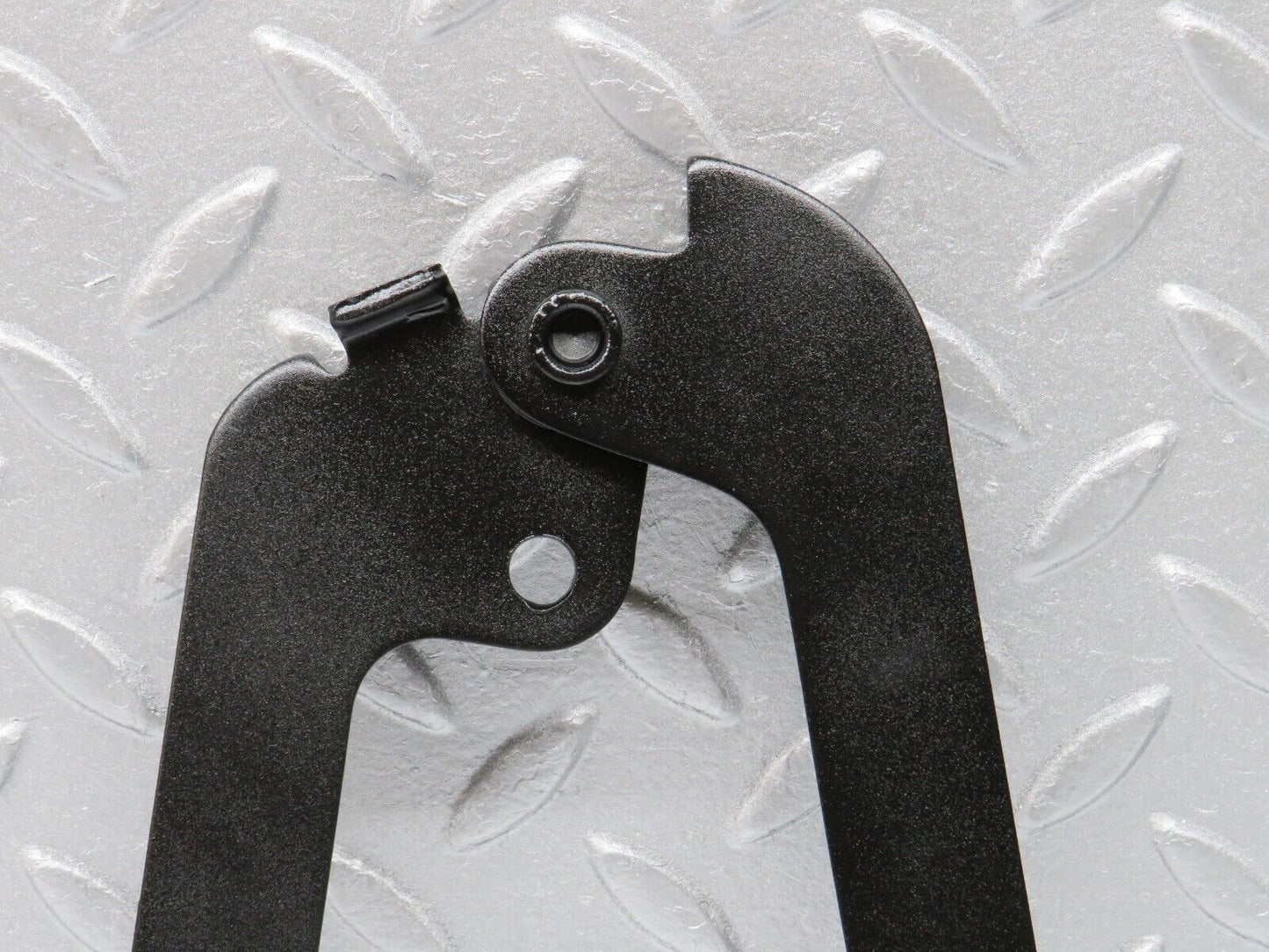 39993 Mercedes-Benz R107 350SL Bonnet Hinge Right Side