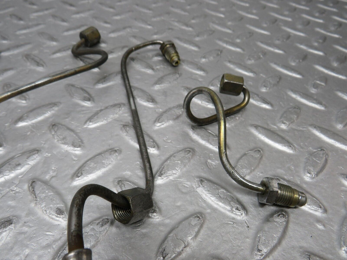 37119 Mercedes-Benz C126 420SEC Coupe Fuel Line Pipe Set