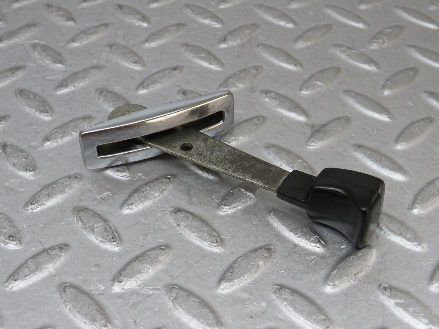 35532 Mercedes-Benz R107 280SL Left Seat Folding Lever