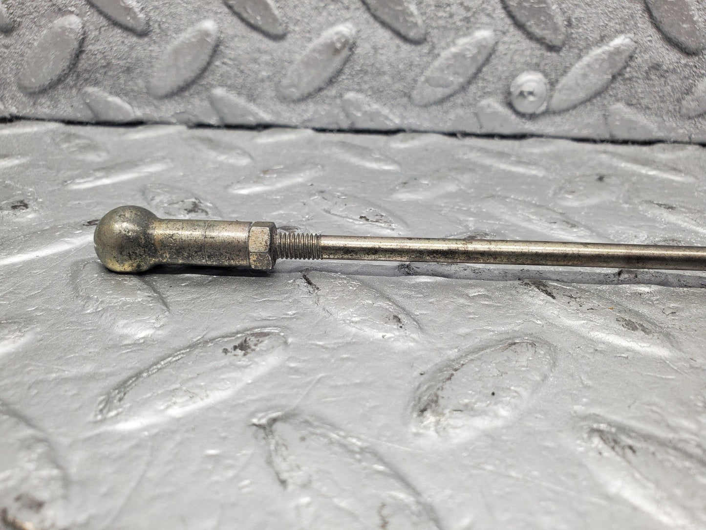 W126 Coupe cruise control actuator linkage rod used OEM