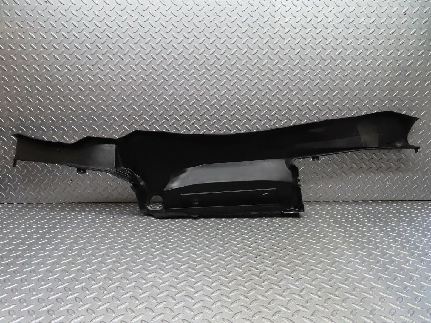19531 Mercedes-Benz C140 CL420 Coupe Engine Bay Water Tank Cover 1408300767