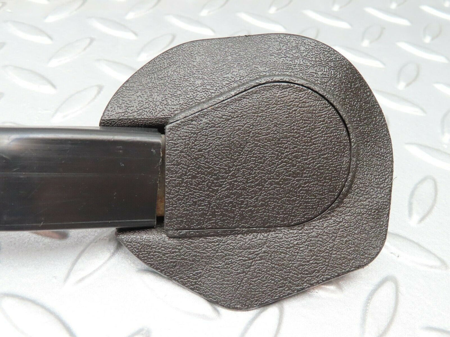 4330 Mercedes-Benz W123 230E Seat Belt Runner With Cover Left 1239192520