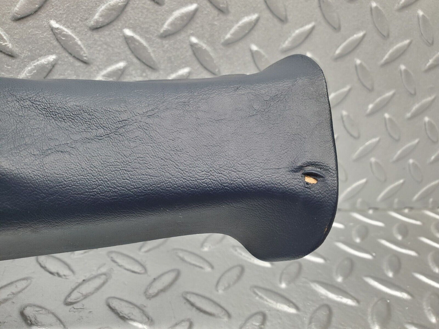 46008 Mercedes-Benz V123 240D LWB B Pillar Cover Blue Left