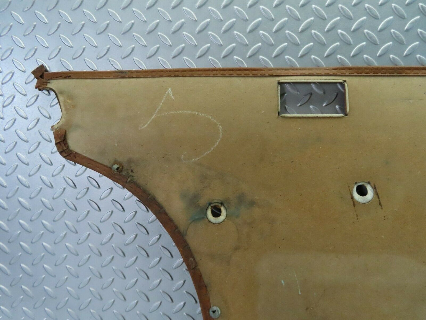 7962 Mercedes-Benz W115 220D Rear Right Door Card