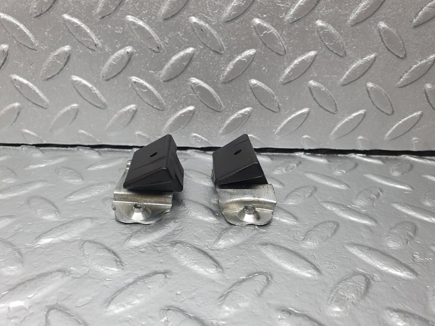 42534 Mercedes-Benz R129 320SL Coupe Trunk Boot Lid Bump Buffer