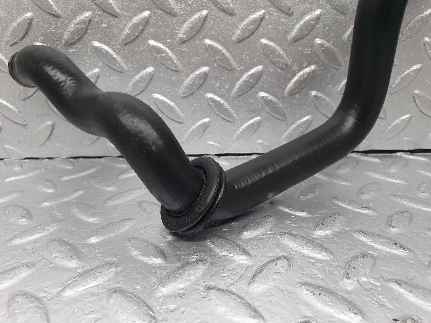 42918 Mercedes-Benz W201 190 Heater Hose Pipe 2018320594 1269971581