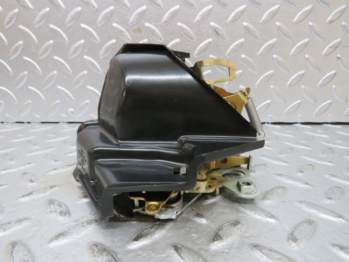27405 Mercedes-Benz W123 280E Rear Left Door Lock Mechanism 1237230108