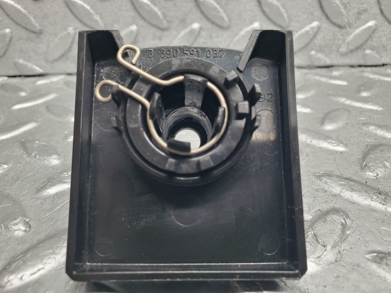 47501080