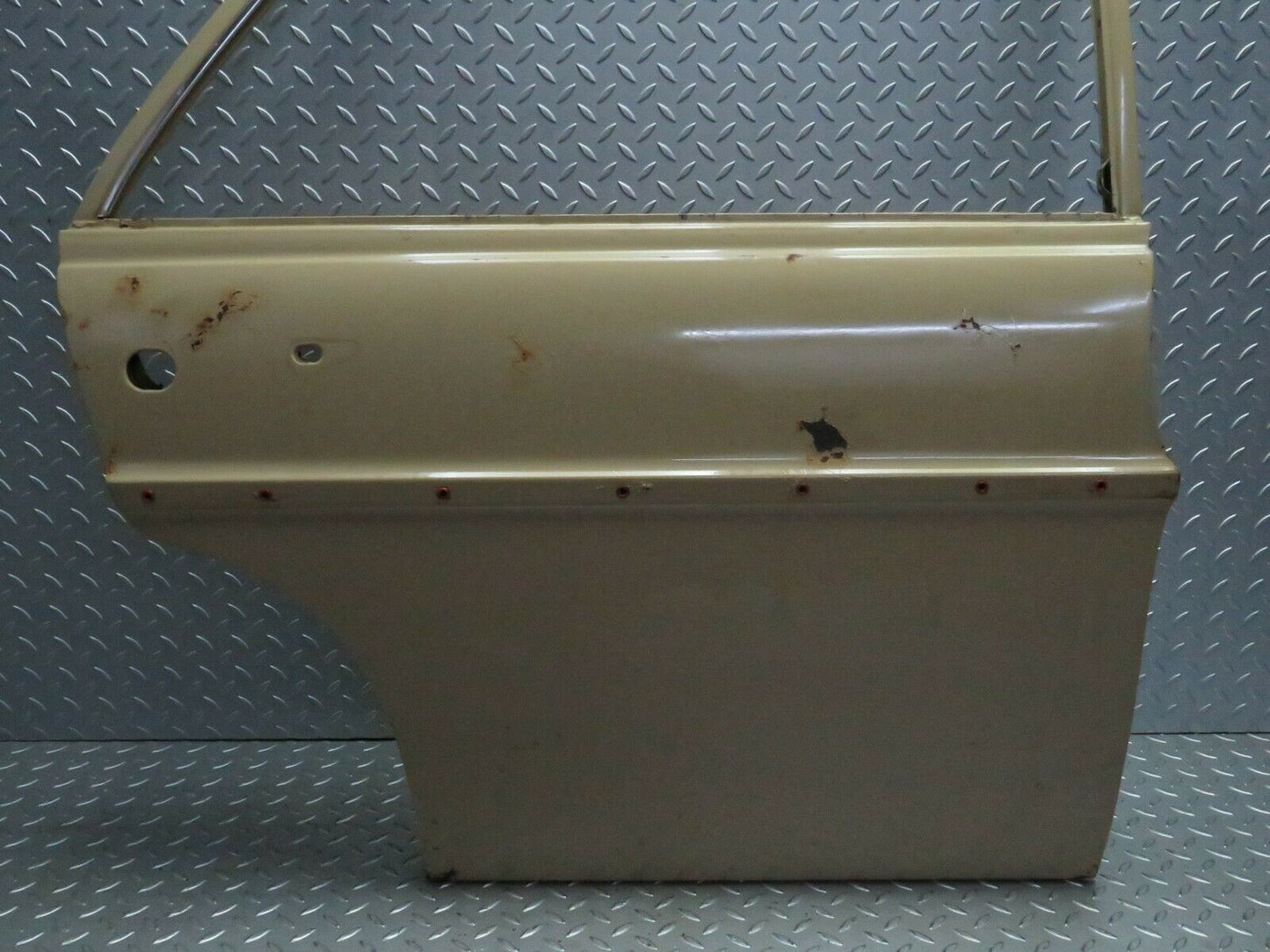 23557 Mercedes-Benz W114 280E Rear Right Door