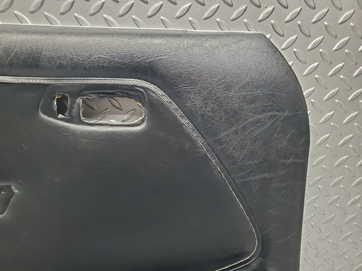 46420 Mercedes-Benz C123 280CE Coupe Left Door Card Black Leather 1237270564