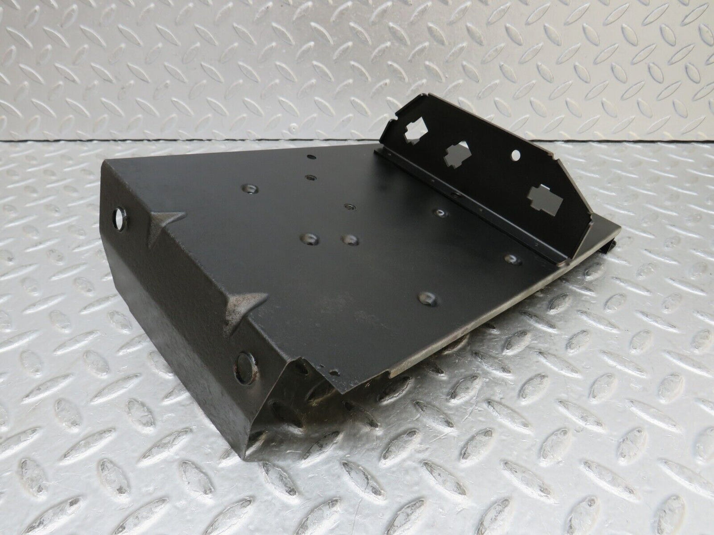 37363 Mercedes-Benz W109 300SEL ECU Bracket