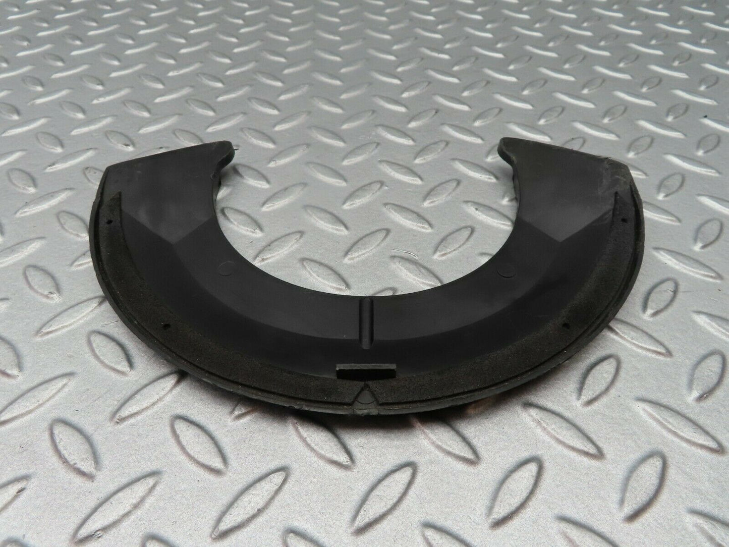 5392 Mercedes-Benz W124 230E Wiper Surround Trim Cover 1246201767