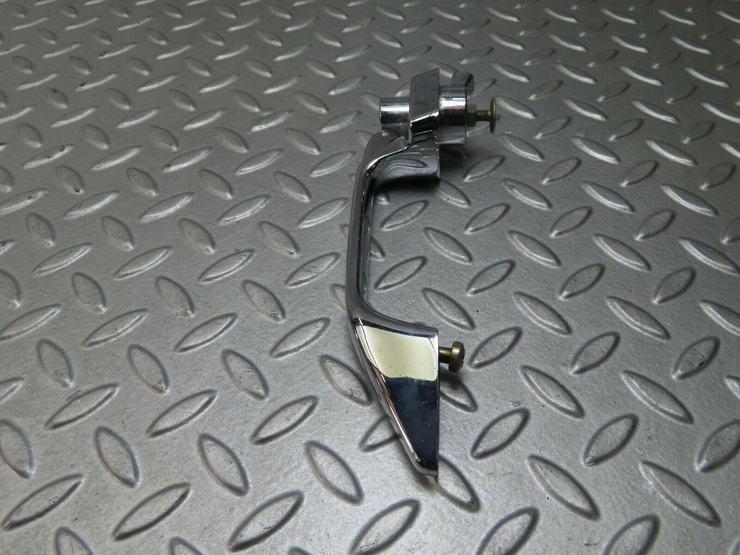 8805 Mercedes-Benz W115 Chrome Door Handle Rear Left 1157660301
