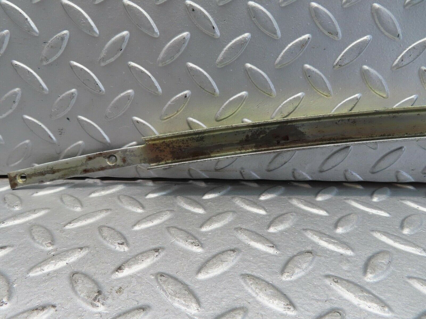 11641 Mercedes-Benz R107 450SL Right Door Window Channel Front