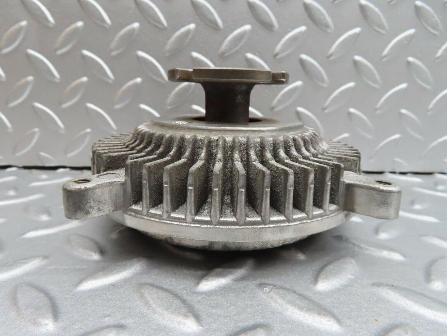 14409 Mercedes-Benz W116 350SE Engine Cooling Fan Clutch 1162000122