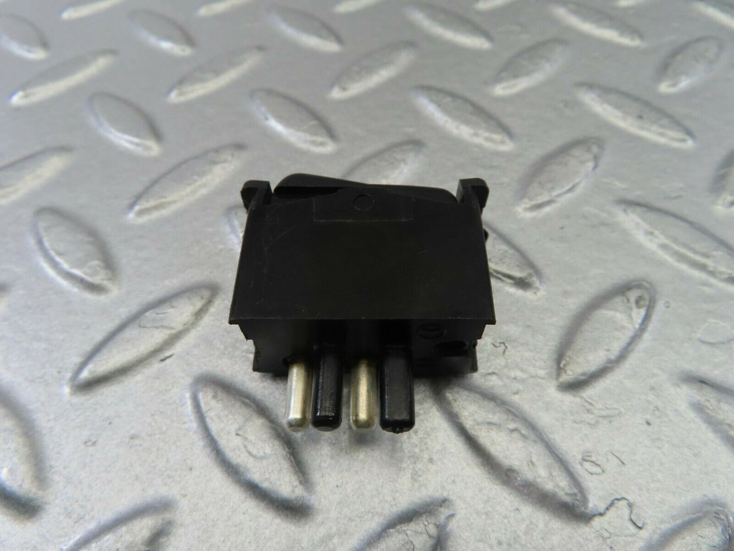 10739 Mercedes-Benz C123 280CE Coupe Interior Light Switch 0008205910