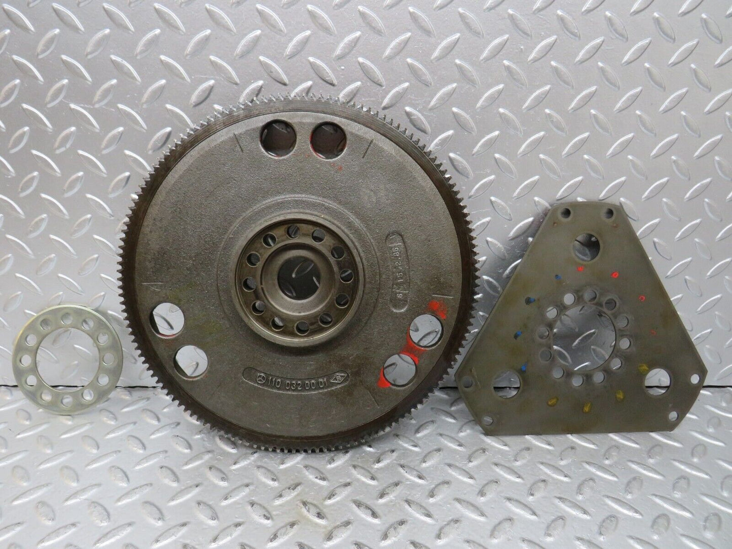 27373 Mercedes-Benz W123 280E Flywheel Starter Ring 1100320001