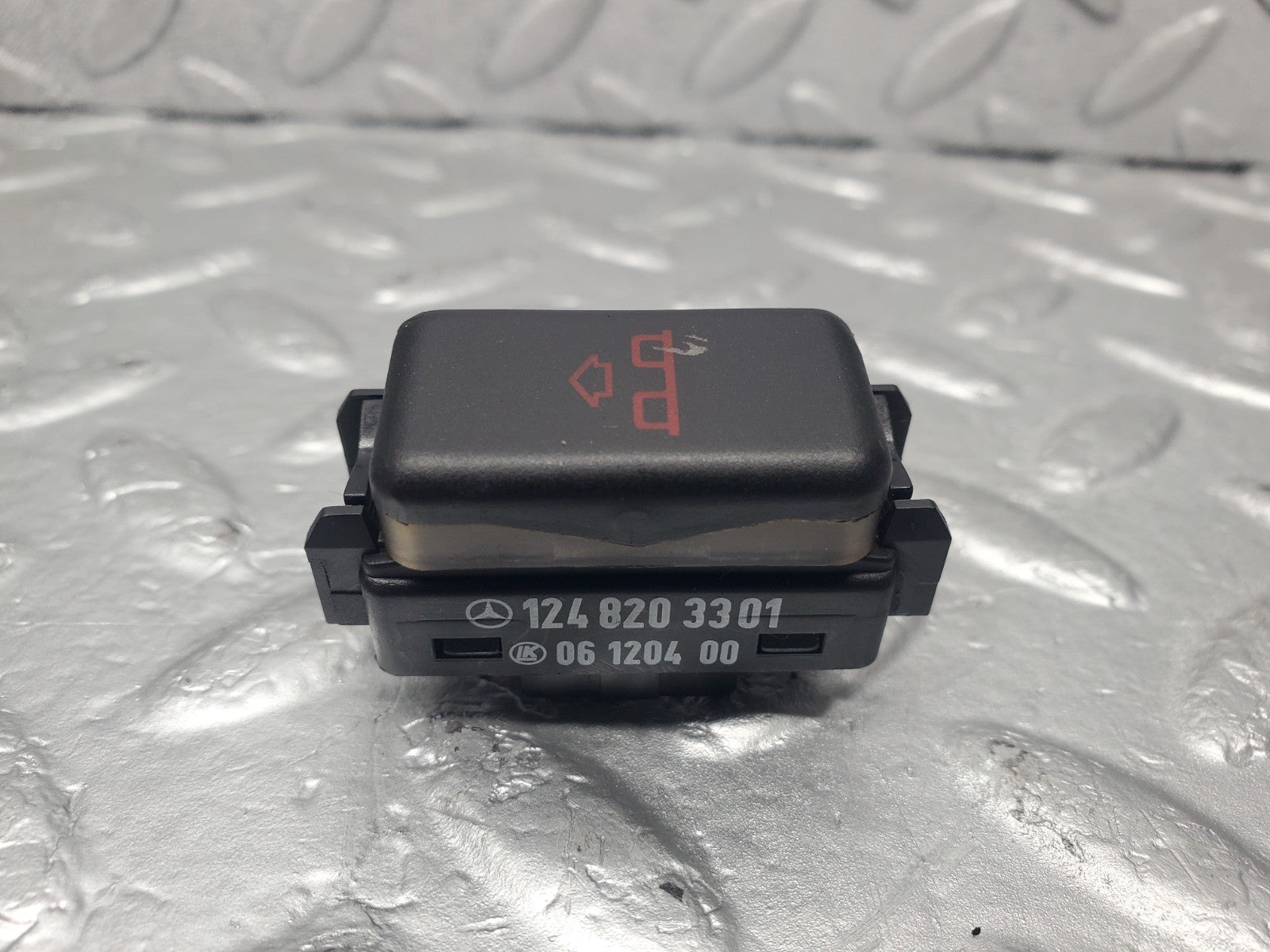 46903516