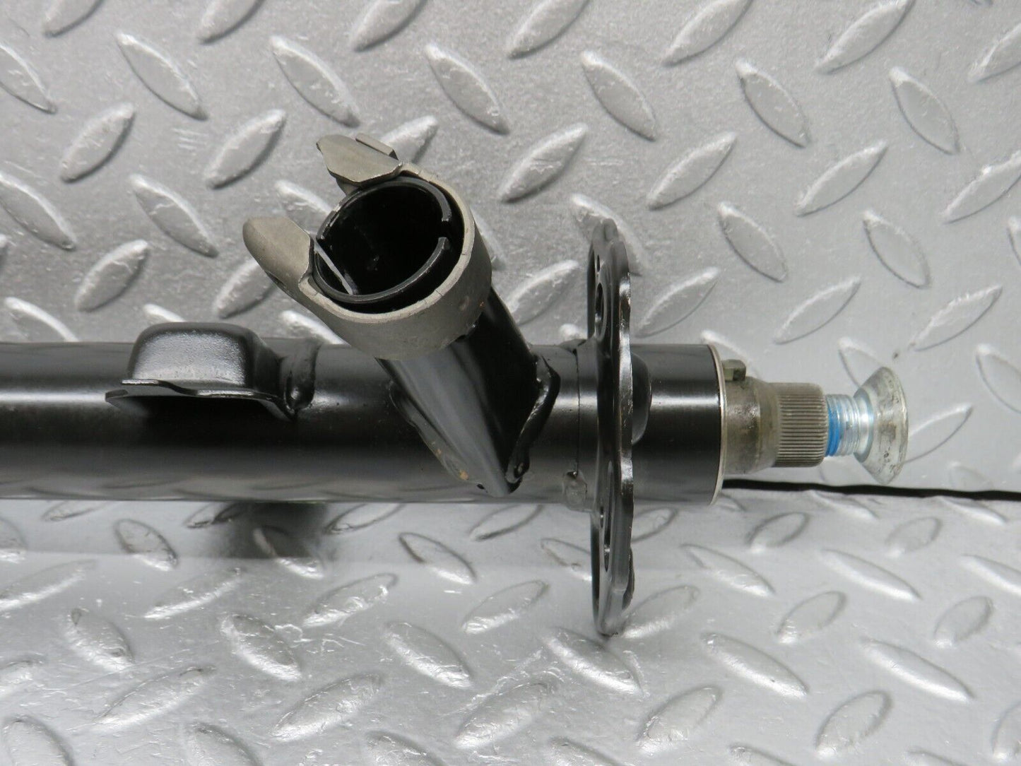38767 Mercedes-Benz W201 190E 2.6L Steering Column