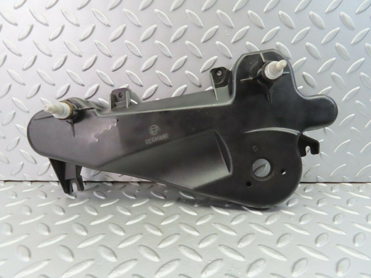 7464 Mercedes-Benz W116 450SE LHD Wiper Linkage Mechanism
