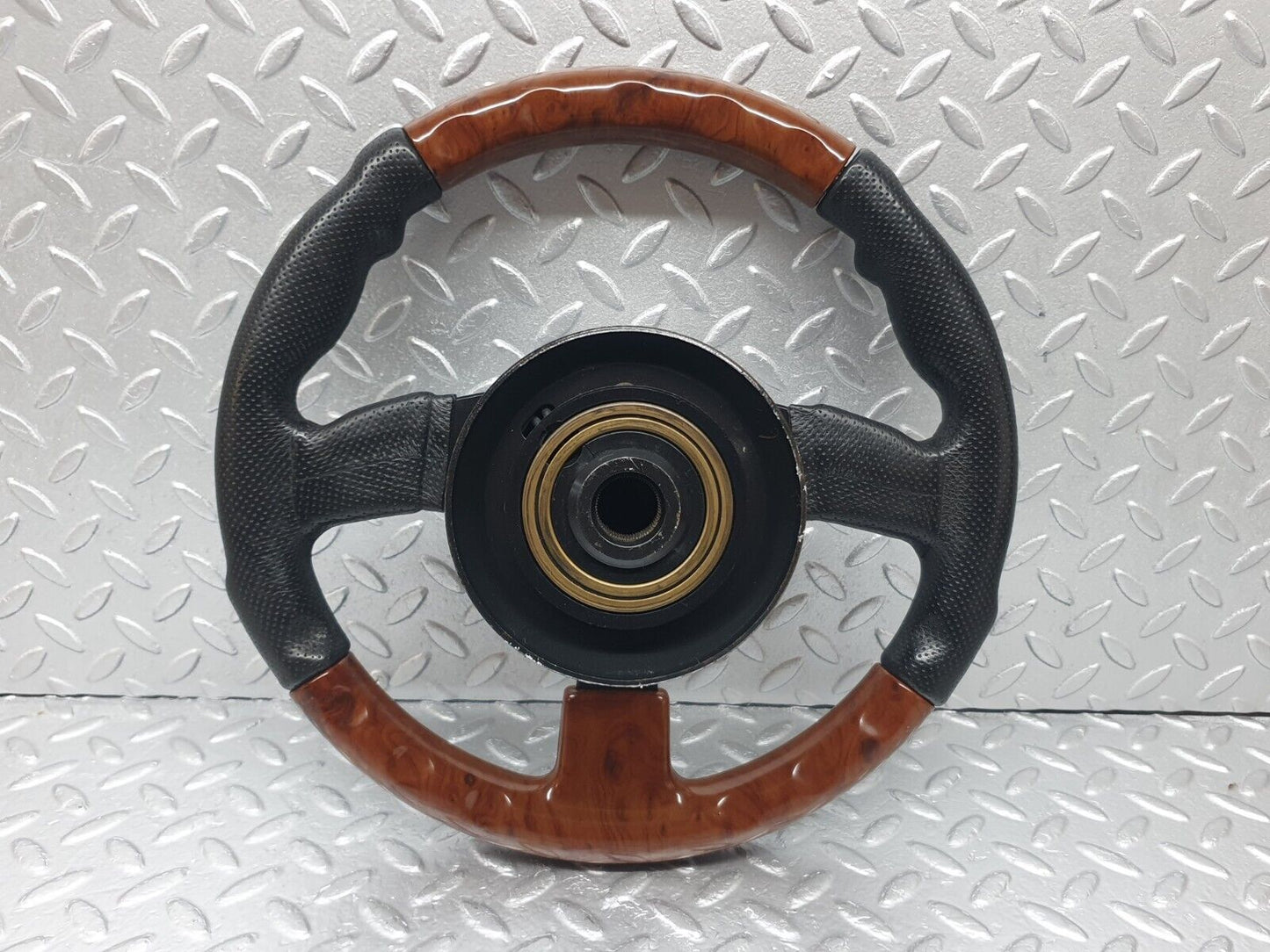 43610 Mercedes-Benz C126 380SEC Coupe DBA Steering Wheel