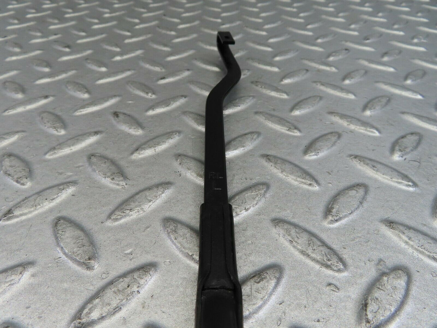 9640 Mercedes-Benz C123 280CE Coupe Wiper Arm Bosch Right 3399990553