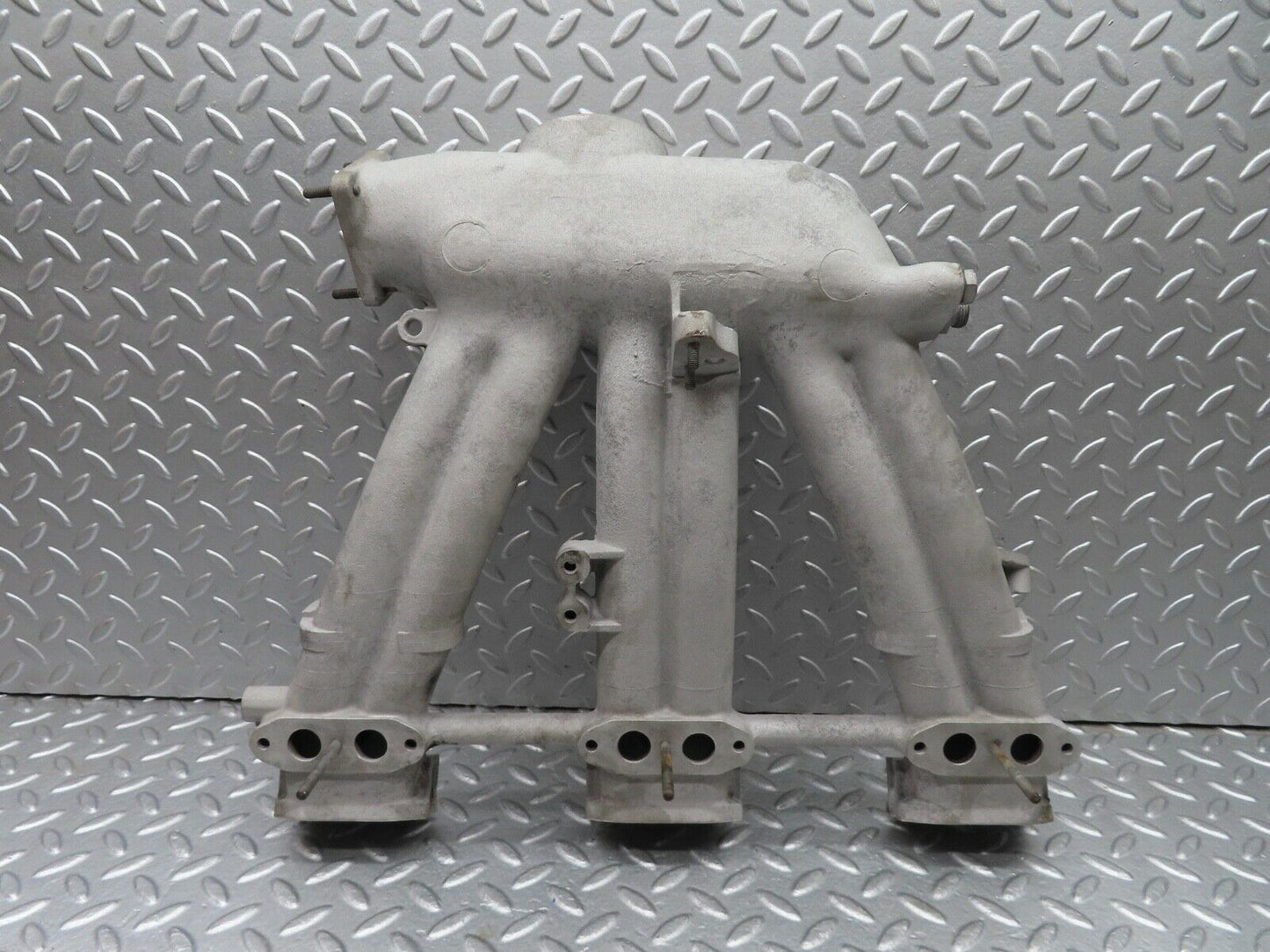 18206 Mercedes-Benz W111 220SE Coupe Intake Manifold 1271412501