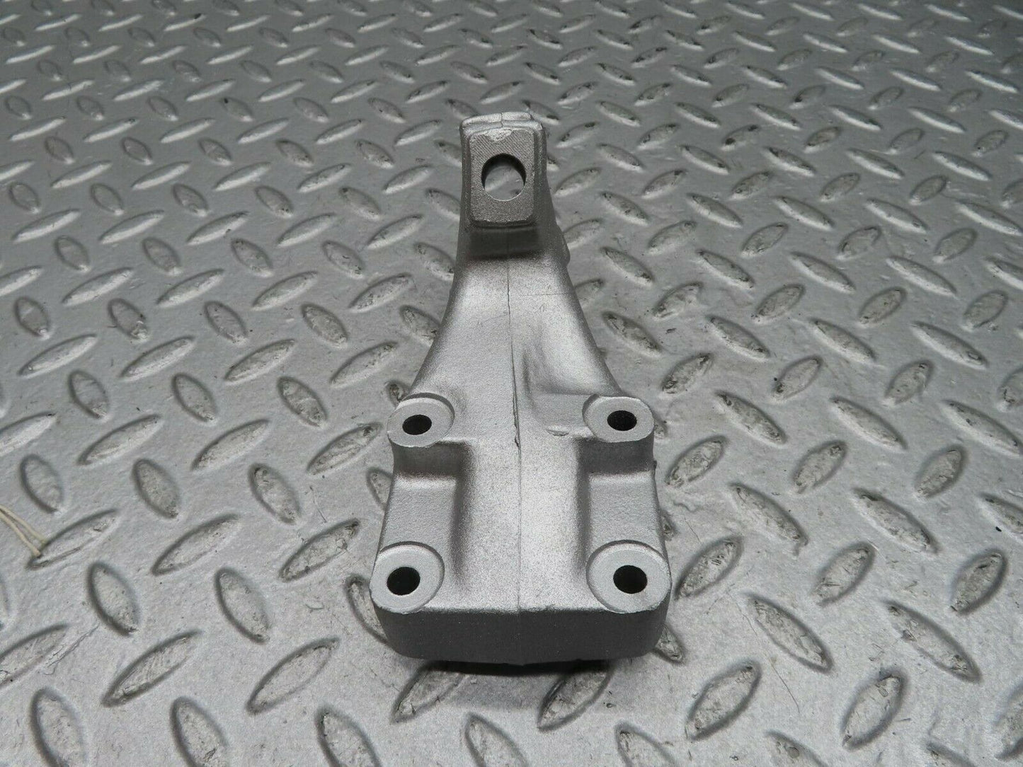 16654 Mercedes-Benz C107 380SLC Engine Mount Bracket Left Side 1162234604