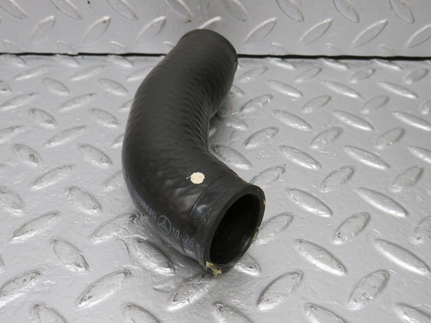 39620 Mercedes-Benz R129 320SL Coupe Radiator Hose Pipe 1042030482