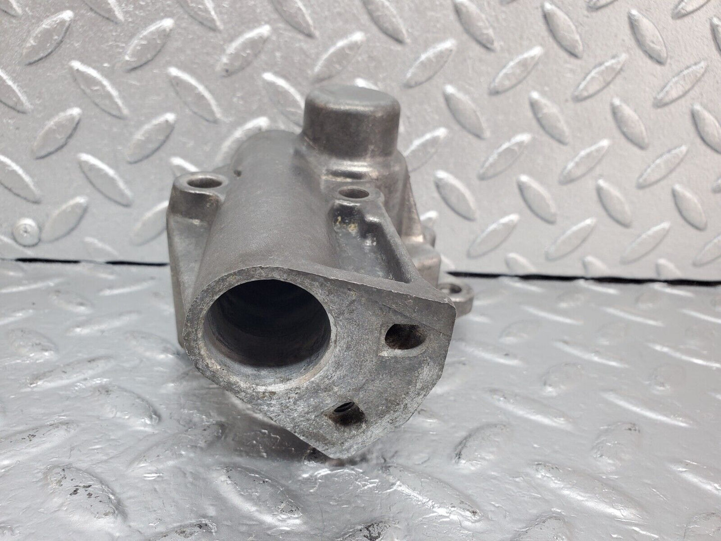 44399 Mercedes-Benz W123 280E Ignition Distributor Housing 1101580515
