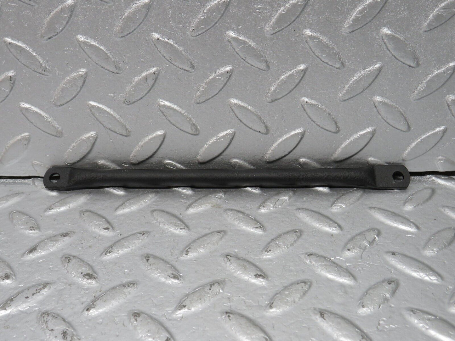 40515 Mercedes-Benz W110 230 Air Intake Manifold Support Bracket