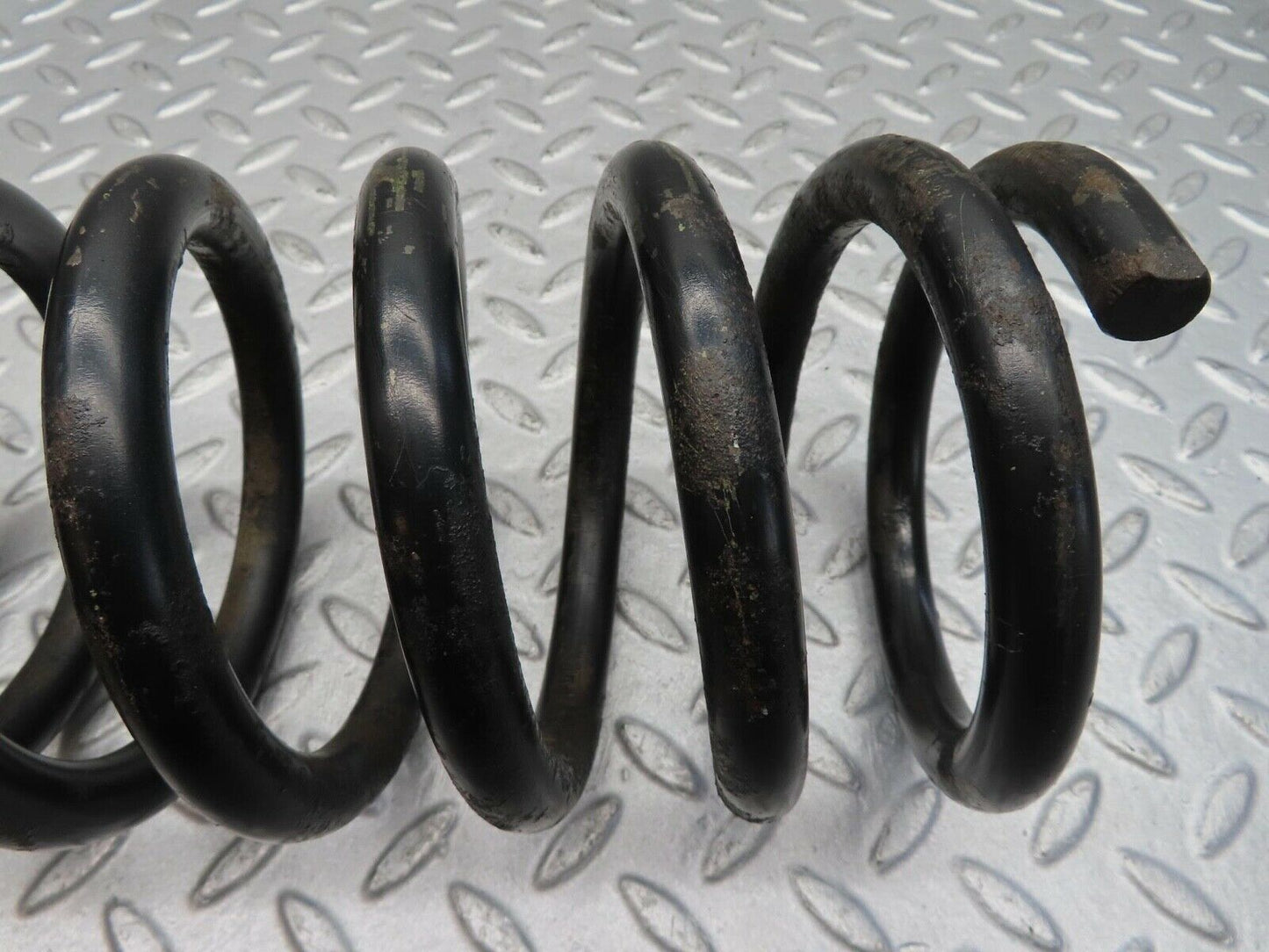 12402 Mercedes-Benz W108 280SE 3.5 Rear Coil Spring
