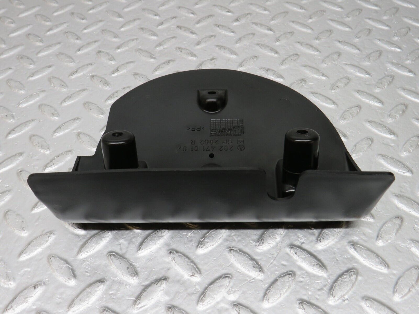 33279 Mercedes-Benz W202 C180 Fuel Tank Plastic Cover 2024710187