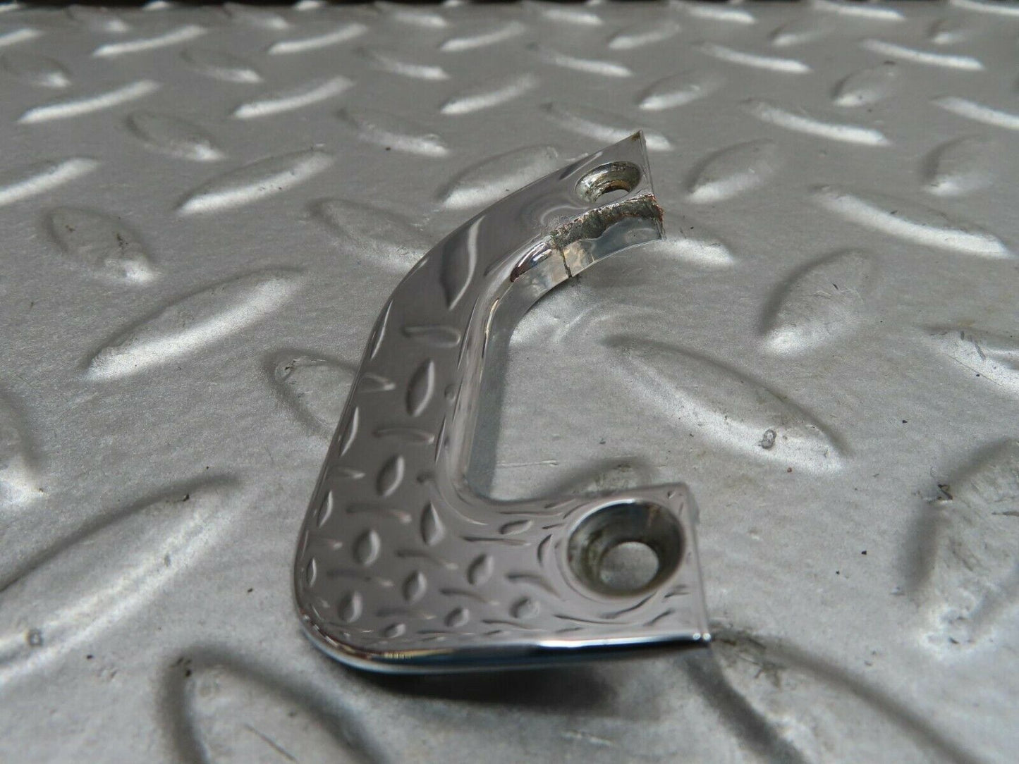 15763 Mercedes-Benz R107 450SL Right Interior Chrome Door Latch Trim
