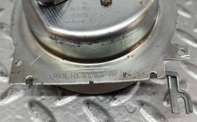 27005 Mercedes-Benz W123 240D Speedometer Mph 1235425701