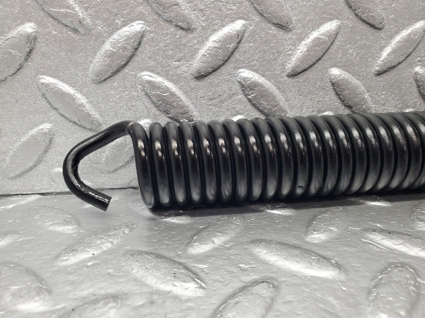 46643 Mercedes-Benz C123 280CE Coupe Bonnet Hinge Spring