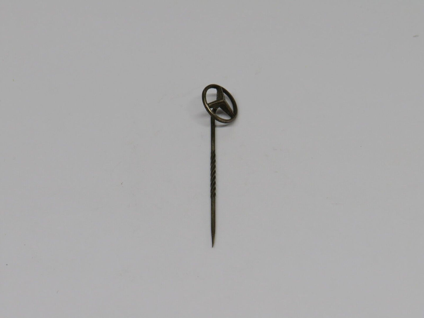 37506 Mercedes-Benz Vintage Lapel Pin Badge