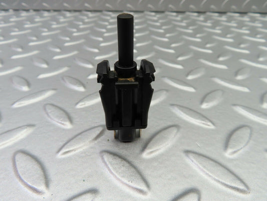 6428 Mercedes-Benz W126 380SE Door Contact Switch 0015458714