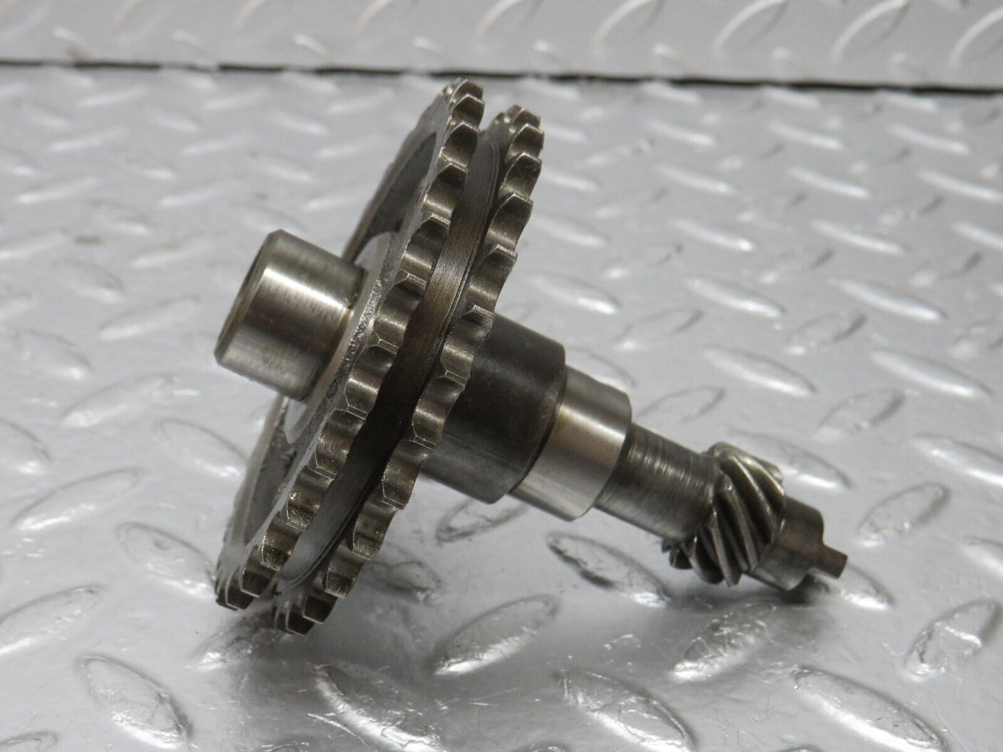 32946 Mercedes-Benz C107 R107 450 Camshaft Intermediate Timing Gear 1161570414