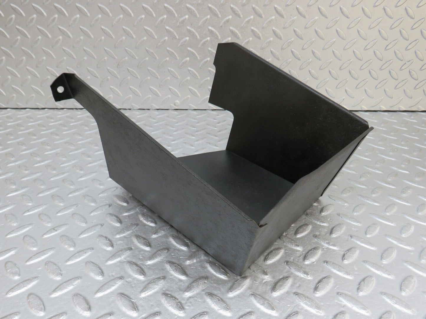 37545 Mercedes-Benz W109 300SEL Fuel Pump Cover