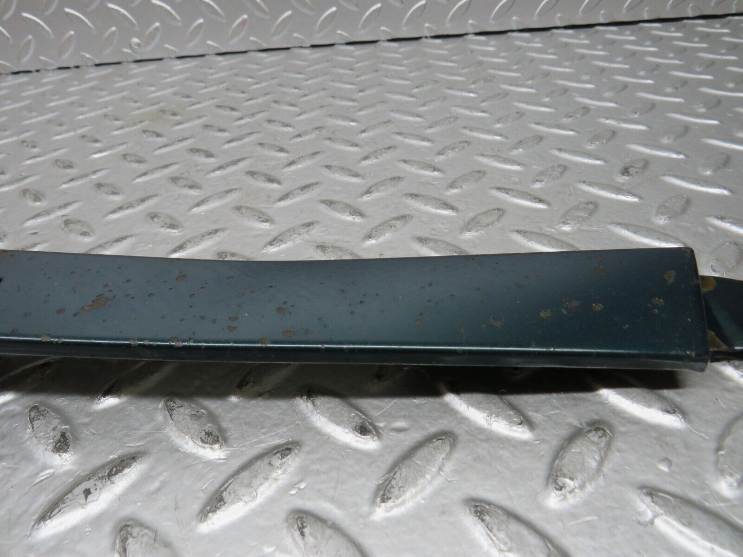 27739 Mercedes-Benz S124 300TE Wagon Under Headlight Trim Left